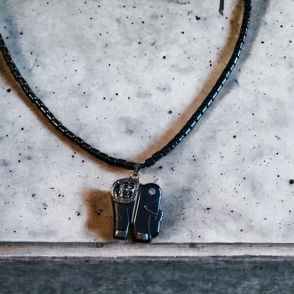 Vintage hematite elephant pendant with trunk up. Sterling barrel clasp. - Picture 3 of 8